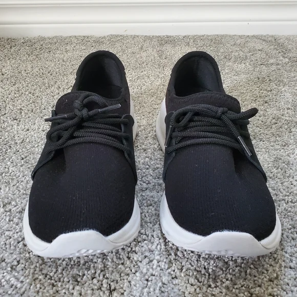 NWOT Women's Sz 7 Ripzpne Waterproof shoes - Picture 2 of 4